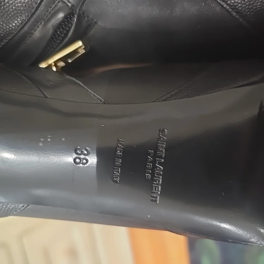 YSL Womens 38 Elegant Black Ankle Boots - Picture 7 of 10